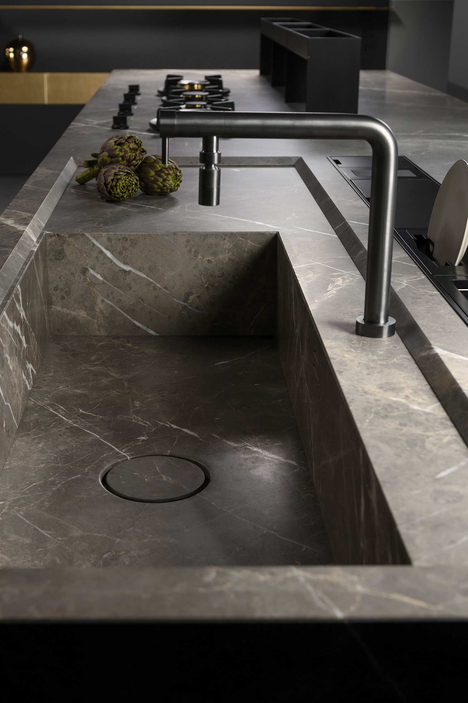 Recessed kitchen sink made from marble