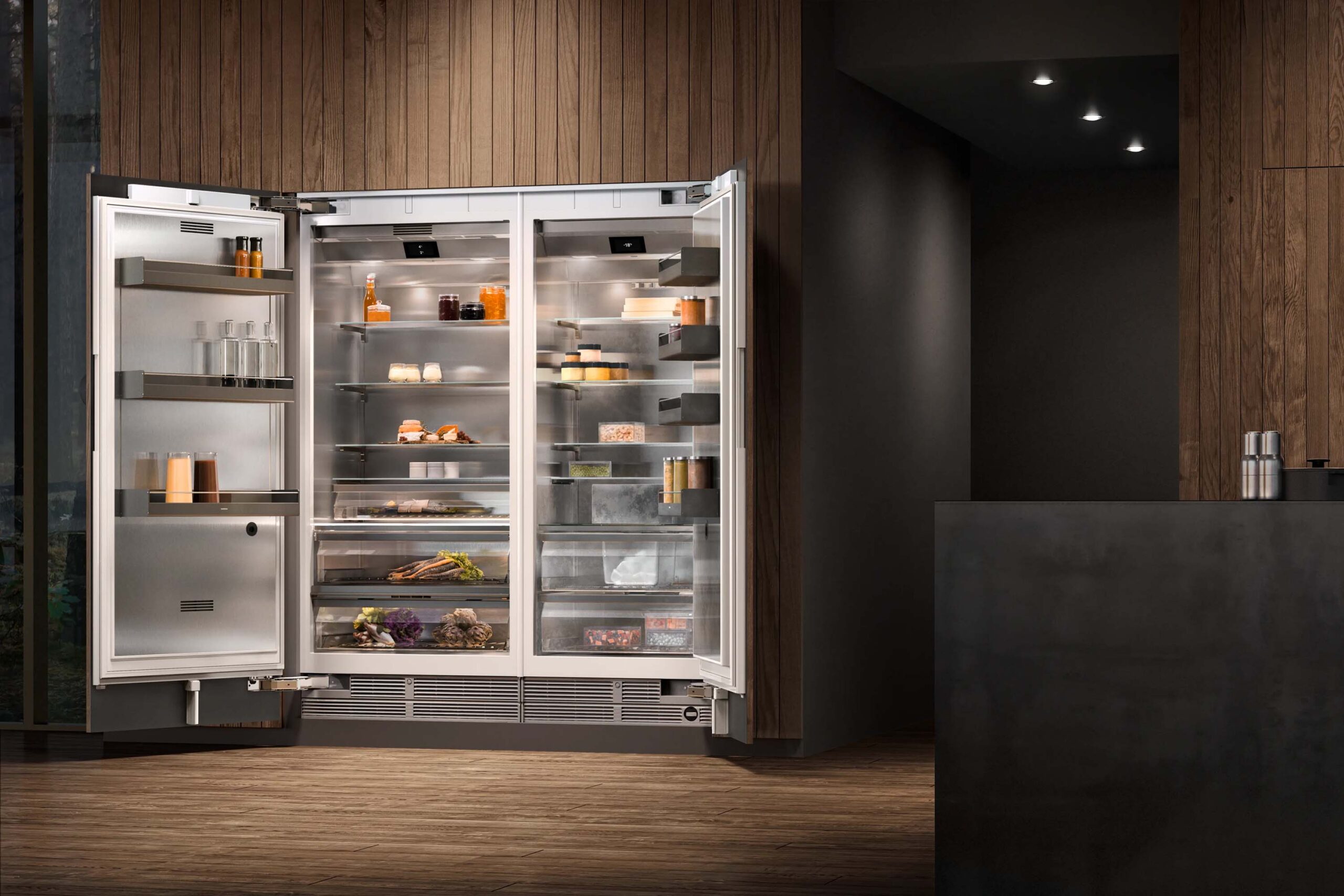Luxury kitchen appliance brand Gaggenau 400 series Free standing / Integrated Freezer. Buy in the UK with Krieder.