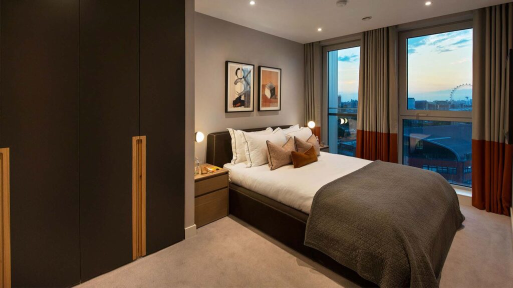 Luxury Fitted Wardrobes for Two Fifty One Southwark, London by Krieder